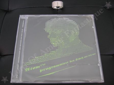 Atom™ programmiert den Scheiß aus sich raus. CD