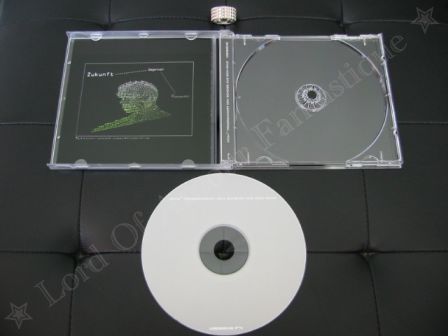 Atom™ programmiert den Scheiß aus sich raus. CD