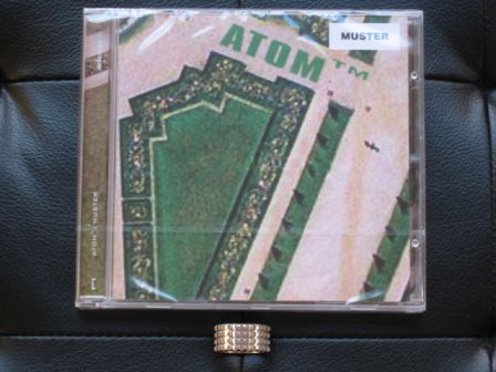 Atom™ : Muster : recto