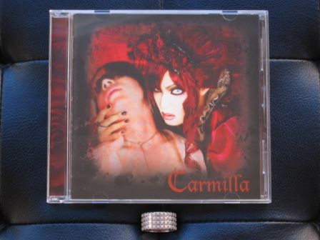 Kaya : Carmilla